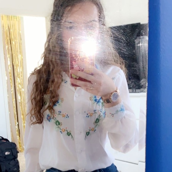 Meet your Posher, Isabel - Picture 2 of 2